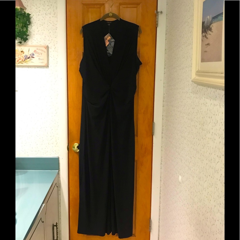FABULOUS!  Black sleeveless maxi dress by Iman Global Chic size 1X, NWT!!